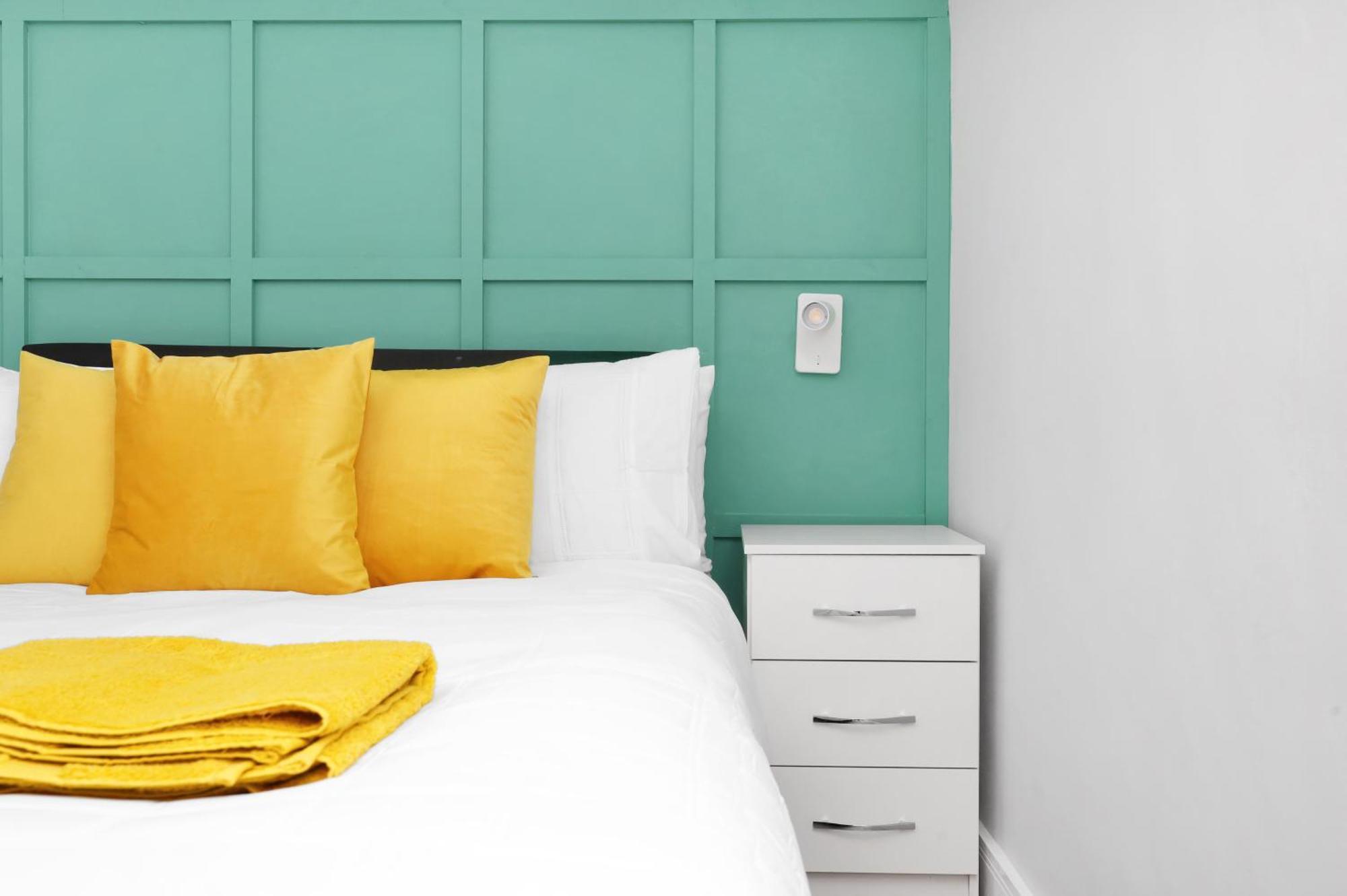 Waterside 4 Bed Apartment Londen Buitenkant foto