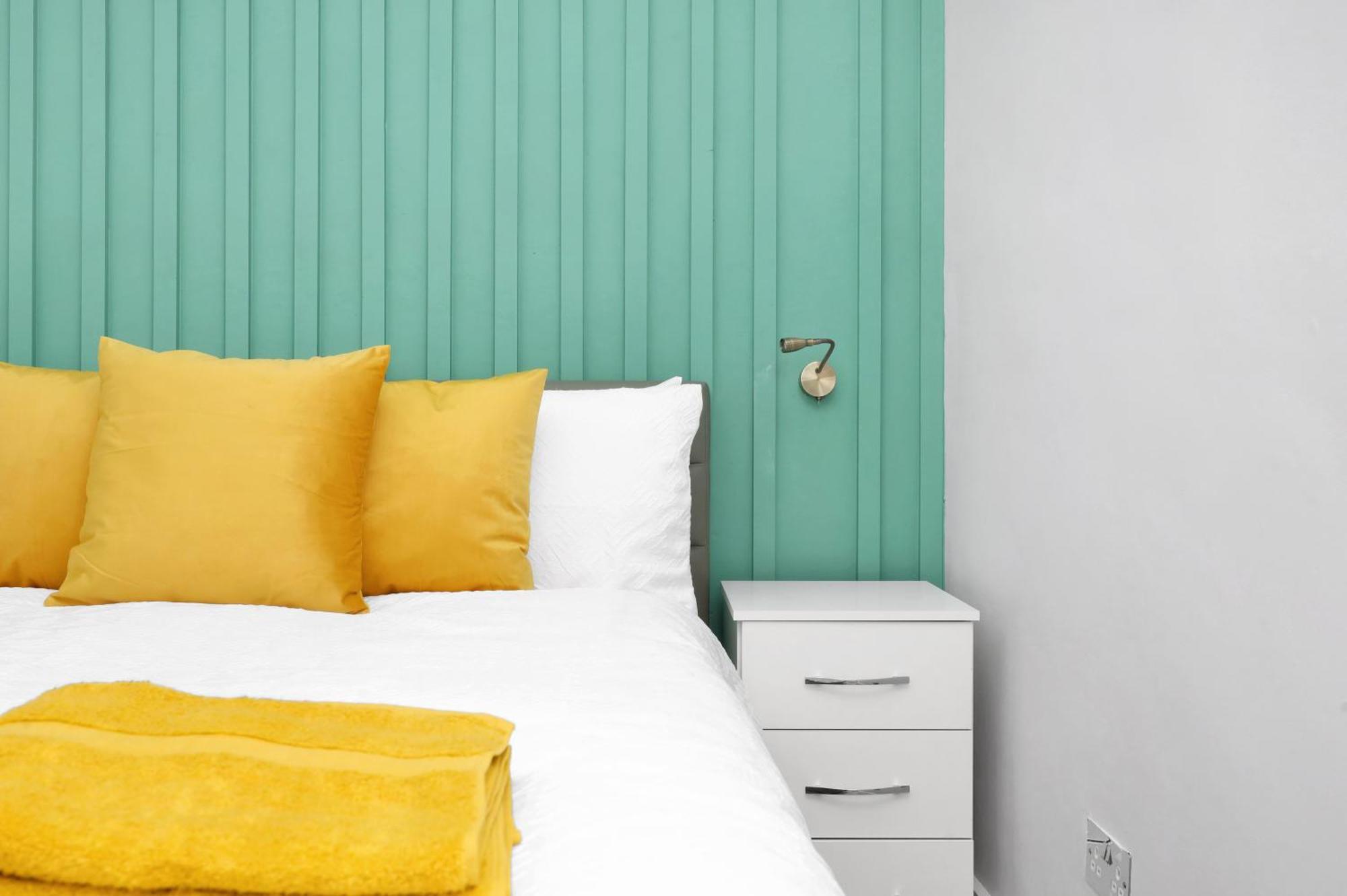 Waterside 4 Bed Apartment Londen Buitenkant foto