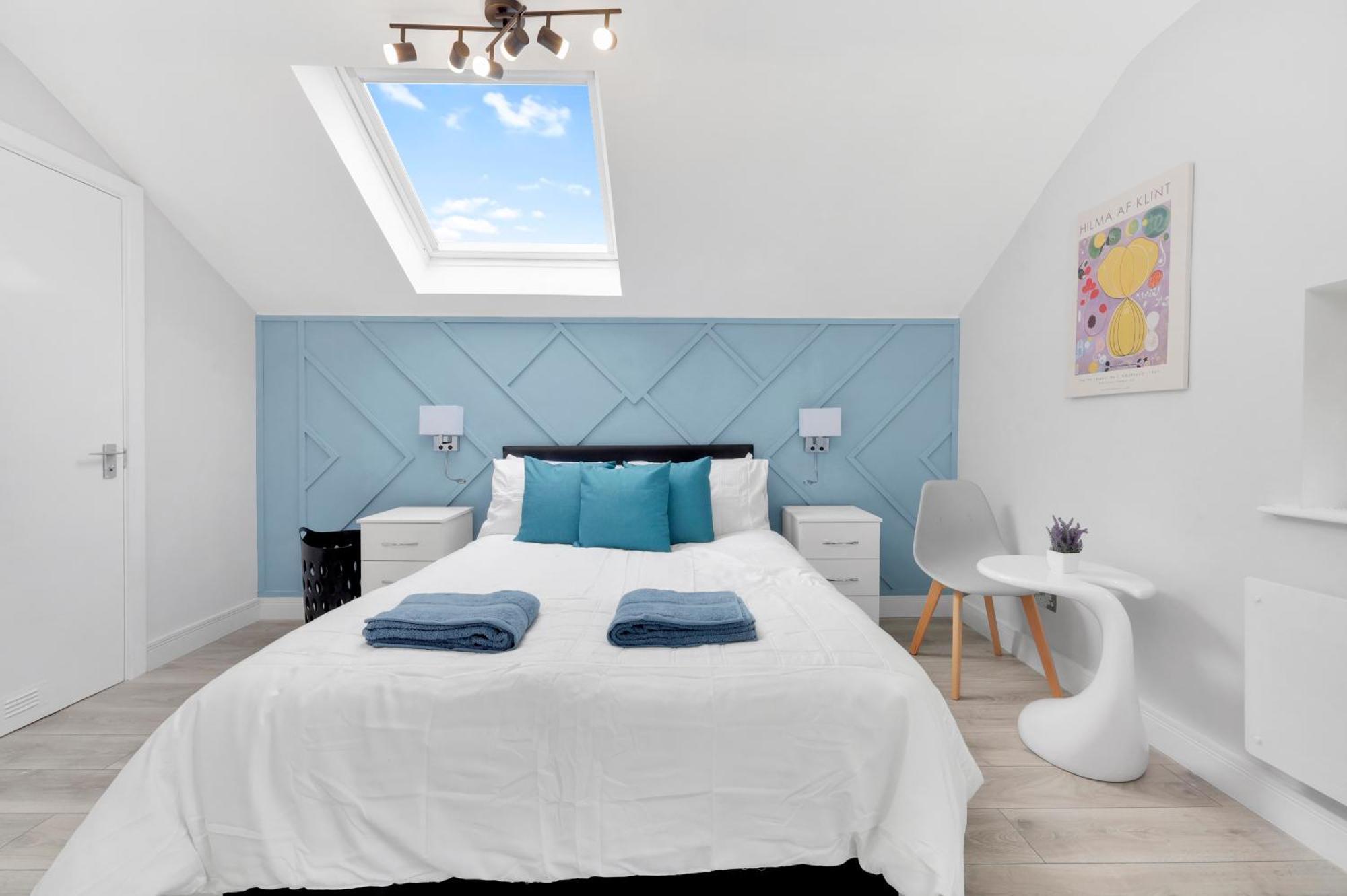 Waterside 4 Bed Apartment Londen Buitenkant foto