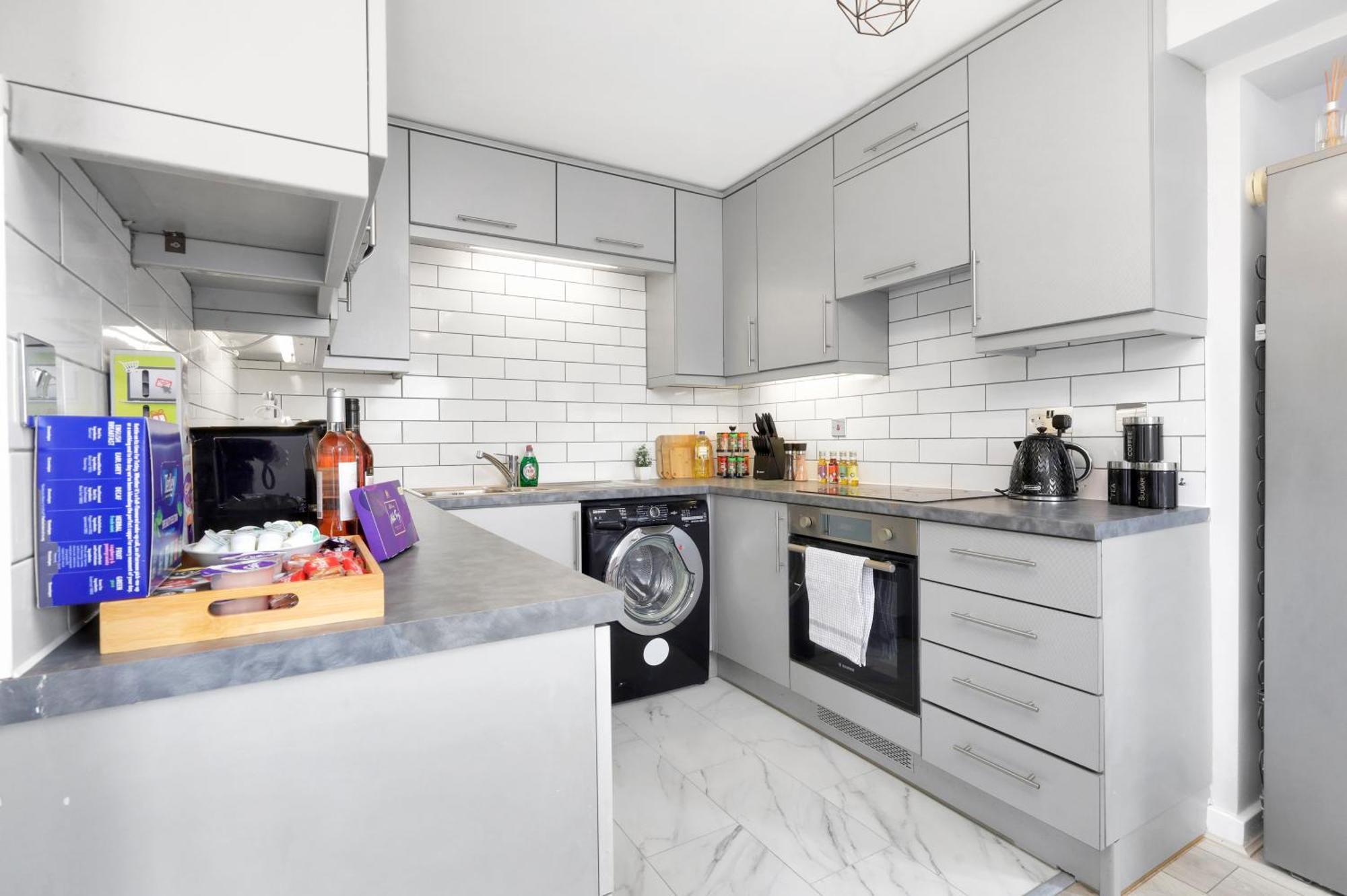 Waterside 4 Bed Apartment Londen Buitenkant foto